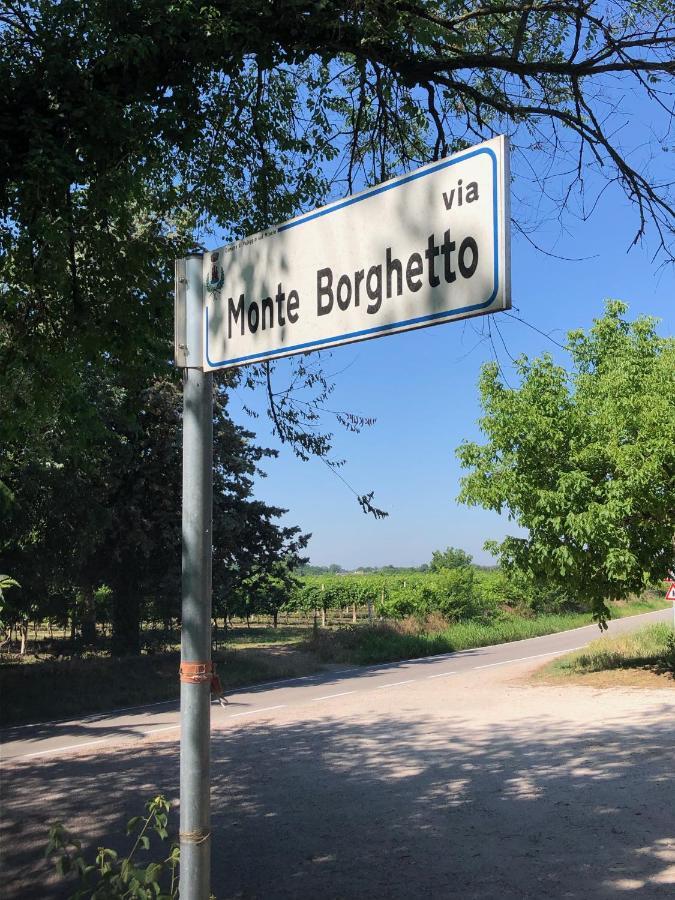 Valle Segreta Valeggio sul Mincio Esterno foto